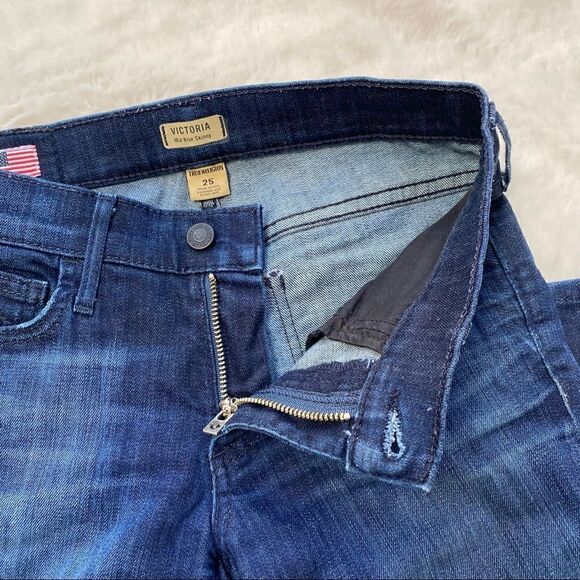 True Religion Victoria Mid Rise Skinny Jeans Dark Wash 25 - Picture 6 of 15